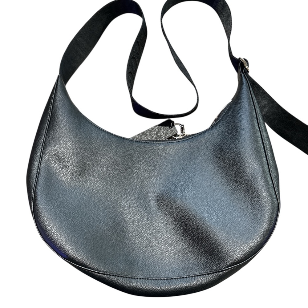 BAGGU Medium Recycled Leather Crescent Bag - Picture 2 of 3